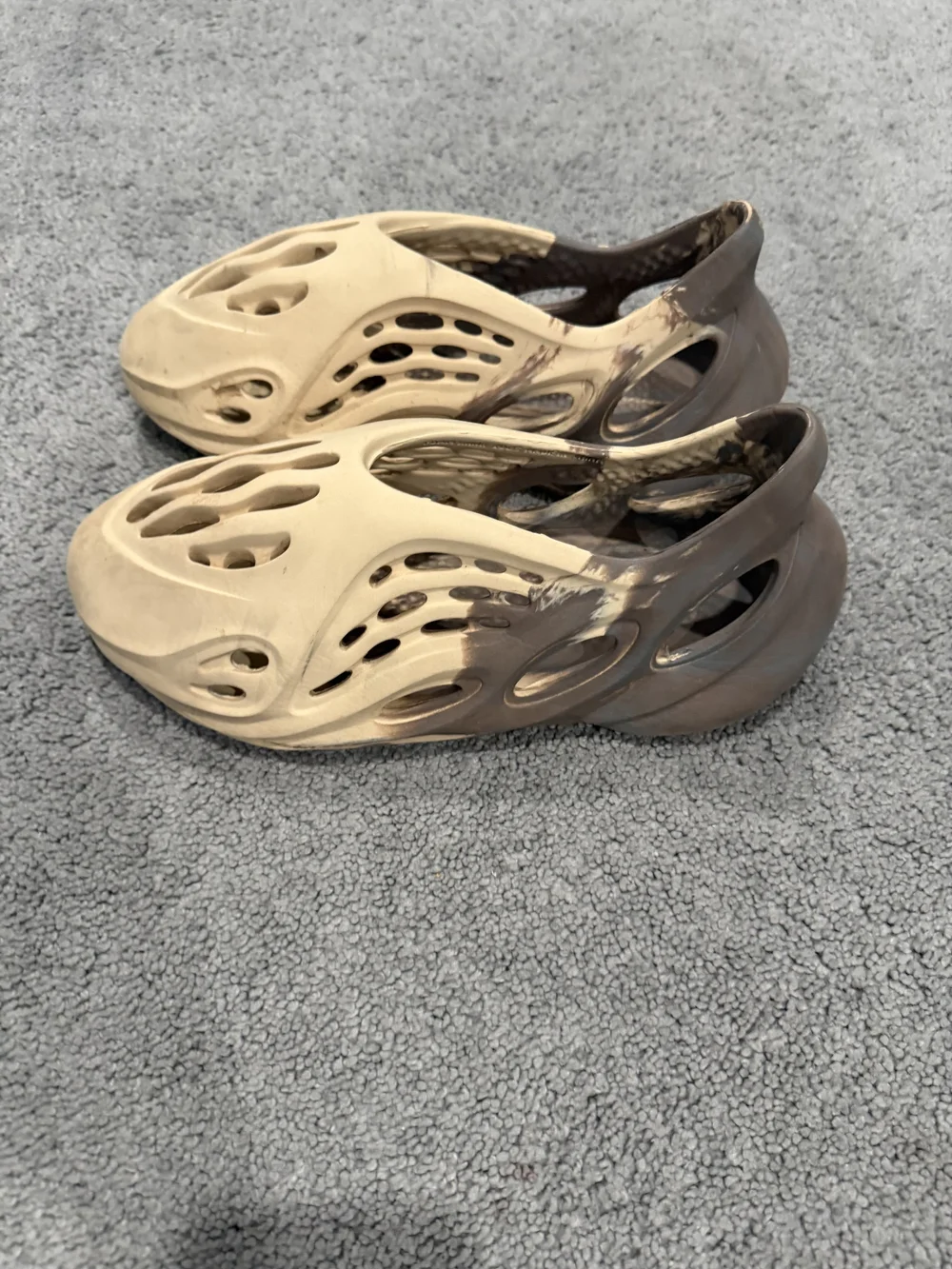 Men's Sandals in Beige and Brown – Casual Slip-On Comfort